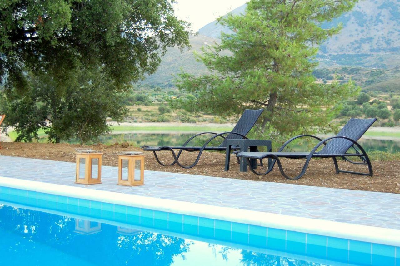 Blue Lagoon Villa Poros  Exterior foto