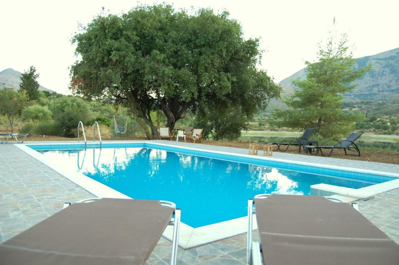 Blue Lagoon Villa Poros  Exterior foto